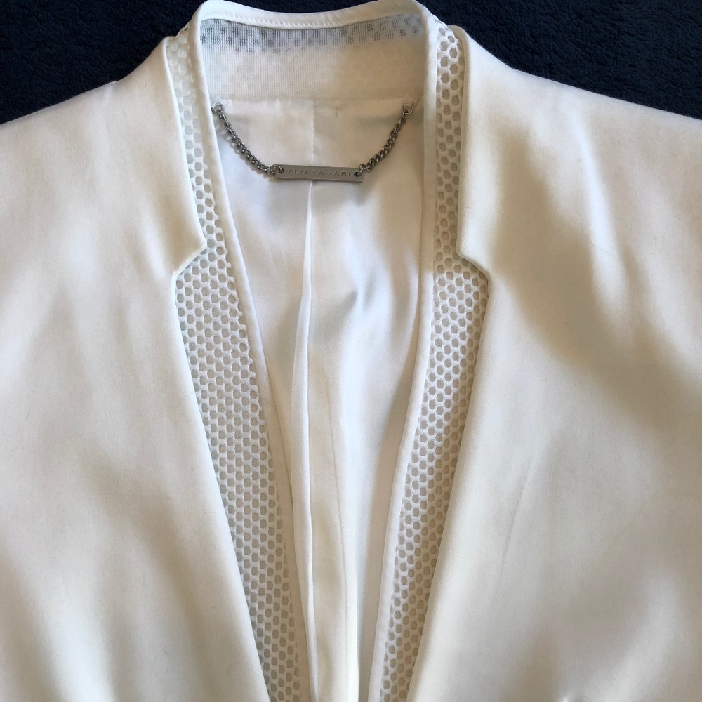 Elie Tahari White Blazer Size 6